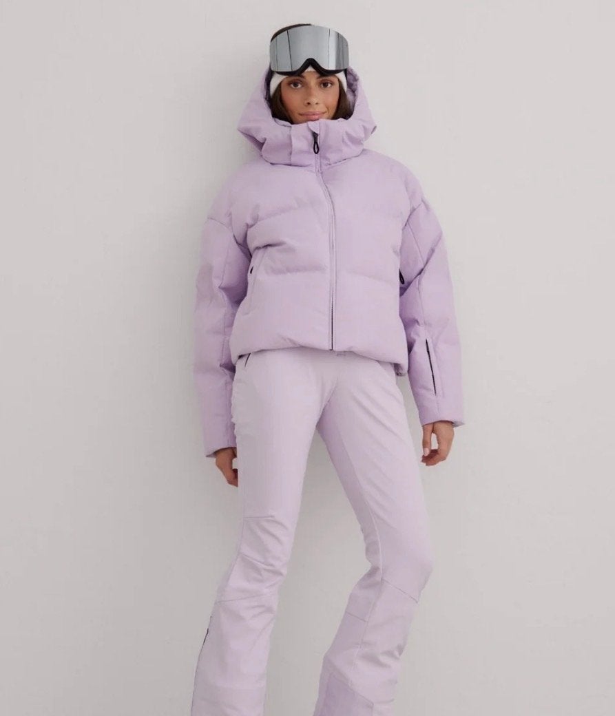 *Gezocht* Lila skipak (jas S/M, broek L) gezocht, Kleding | Dames, Ophalen of Verzenden, Gedragen, Pak