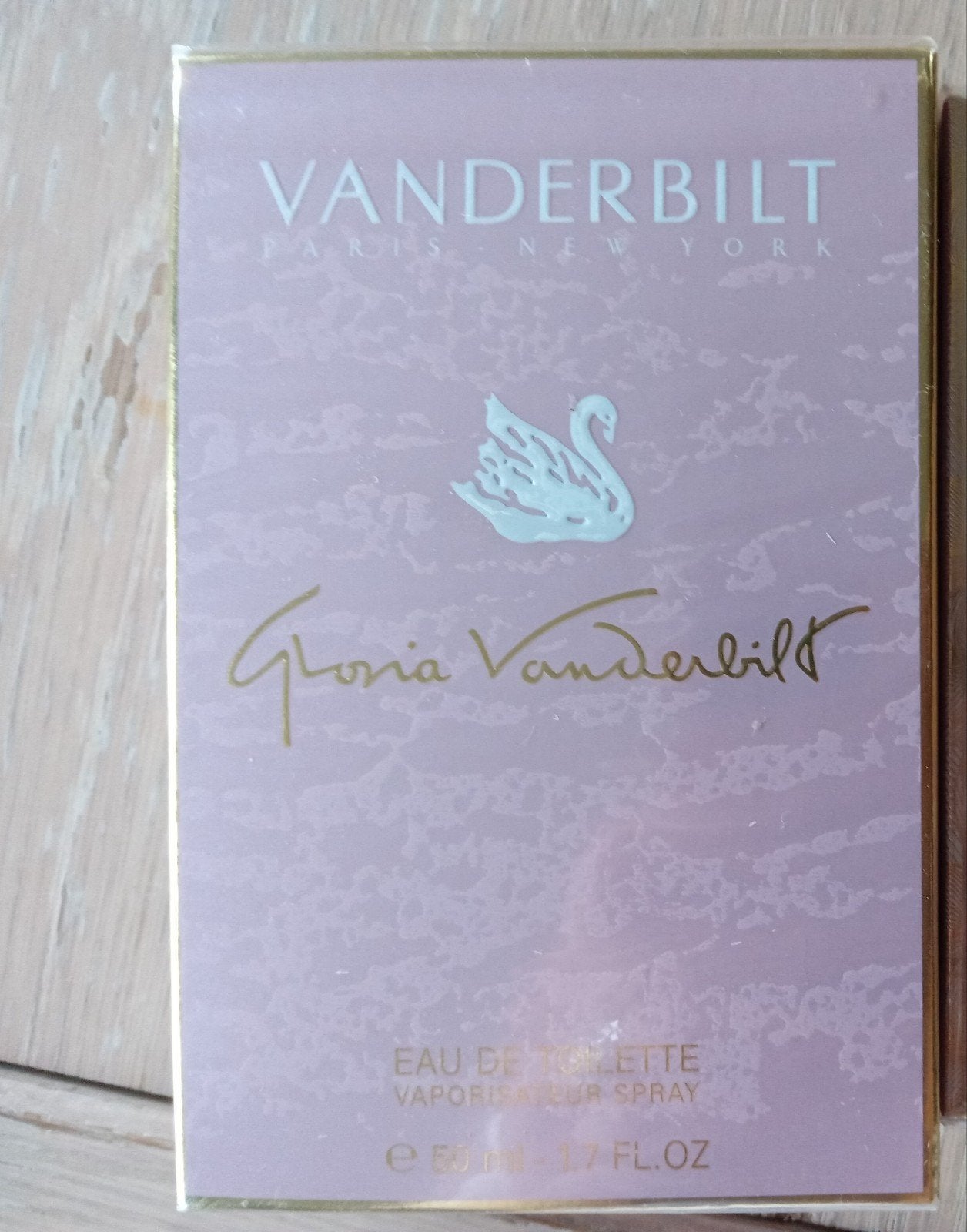 Nieuw in verpakking Vanderbilt parfum 50ml, Ophalen, Nieuw