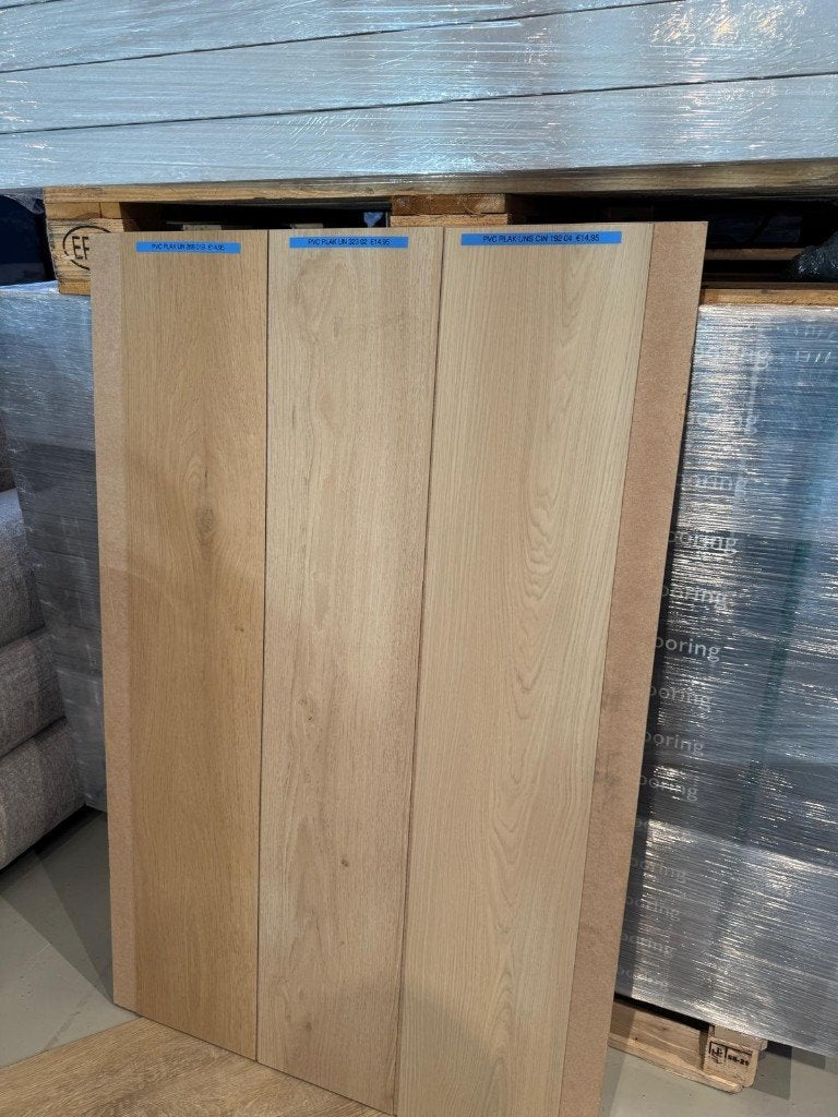 RESTPARTIJ A-kwaliteit PVC plak plank | €14,95/m2