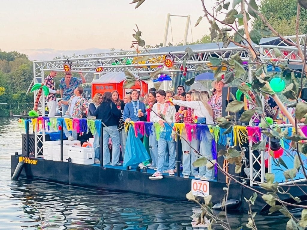 Partyboot Staal Pontoon, Overige merken, 9 m, Gebruikt, Buitenboordmotor
