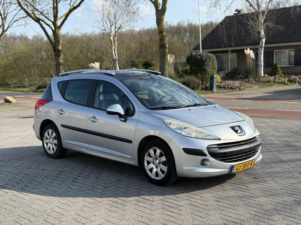Peugeot 207 SW 1.4 VTi Sublime airco, nieuwe APK !, Auto's, Stof, Gebruikt, Handgeschakeld, 16 km/l