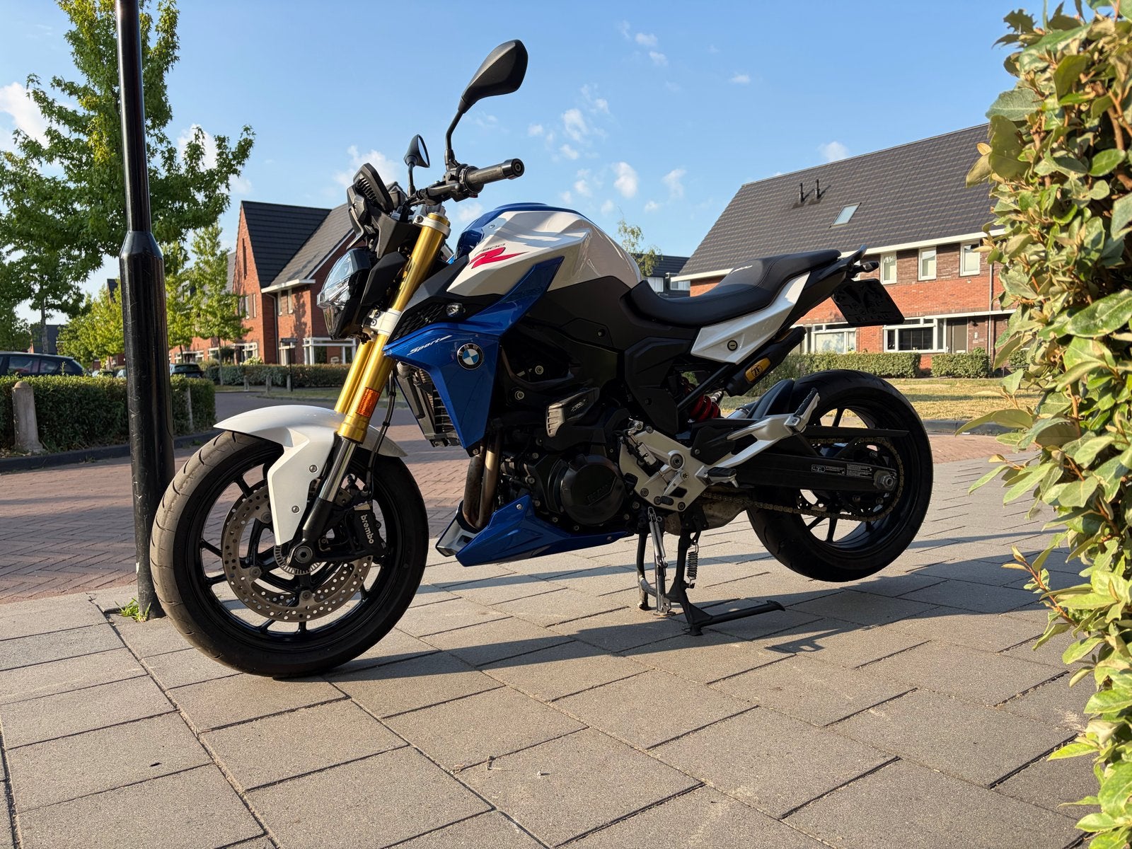 BMW F900R - Eerste eigenaar, Quickshifter, Handvatverwarming, Motoren, Motoren | BMW, Gebruikt, Particulier, Quickshifter, Naked bike