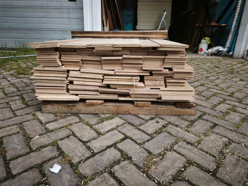 Houten planken van verschillende breedtes en diktes, Doe-het-zelf en Verbouw, Hout en Planken, Gebruikt, Minder dan 25 mm, Ophalen of Verzenden