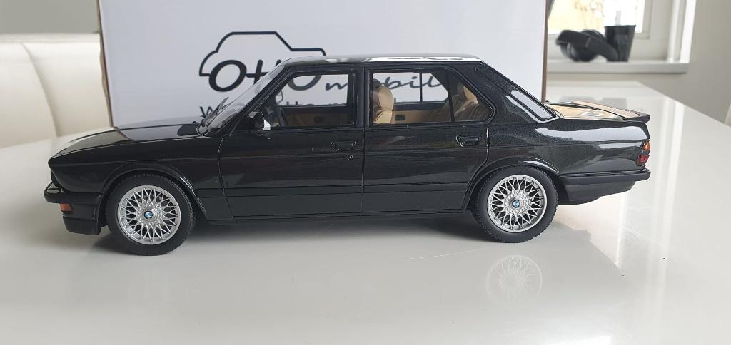 1:18 OttoMobile BMW M5 (E28) Diamond Black, Hobby en Vrije tijd, Modelauto's | 1:18, BBR, OttOMobile, Auto, Ophalen of Verzenden