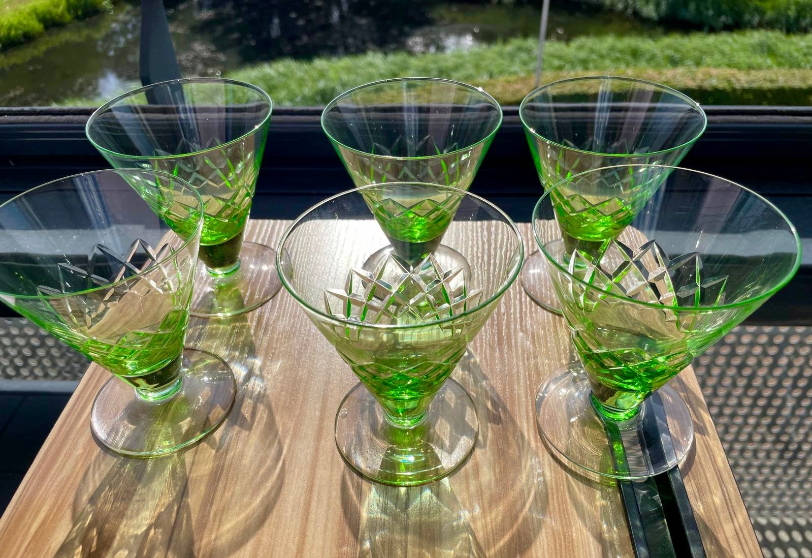 Set 6 glazen Anna groen uranium, Antiek en Kunst, Antiek | Glas en Kristal, Ophalen