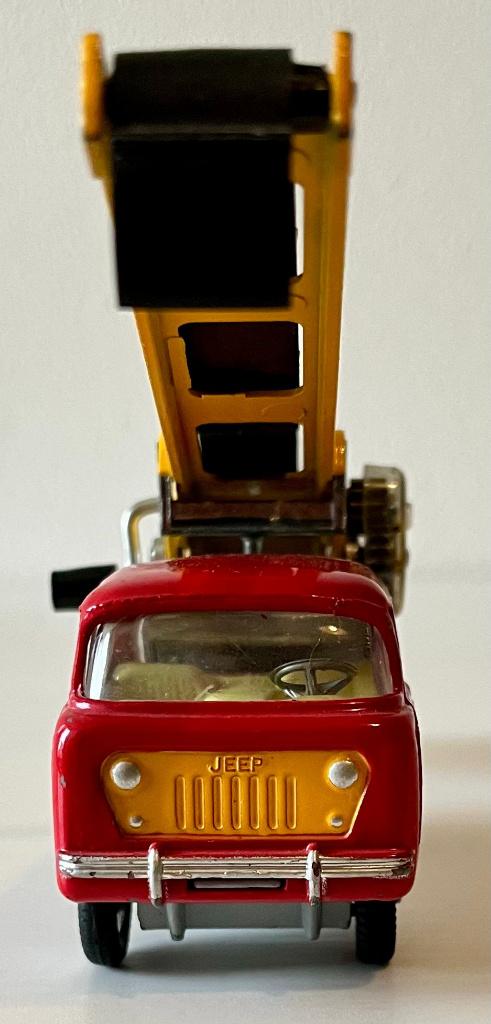 Corgi Toys Forward Control FC-150 Jeep Hydraulic Tower + Box, Ophalen of Verzenden, Zo goed als nieuw, Auto, Corgi