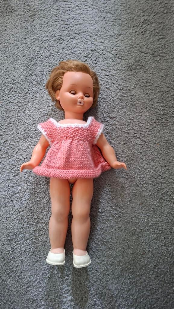 Pop Bella 43 cm Nog in prima staat, Ophalen of Verzenden, Gebruikt, Pop