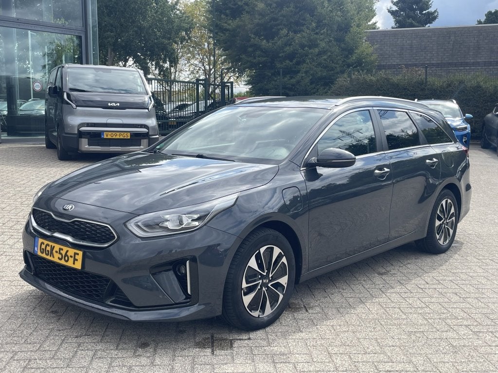 Kia Ceed Sportswagon 1.6 GDi PHEV DynamicLine- Edition - Afn, Auto's, Gebruikt, Plug-in hybride, 1508 kg, Te koop