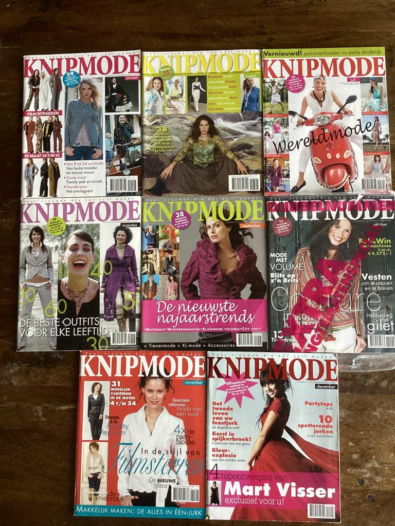8x Knipmode, 1-3-7-8-9-10-11-12  2006, Hobby en Vrije tijd, Kledingpatronen, Ophalen of Verzenden, Zo goed als nieuw, Vrouw, Knipmode