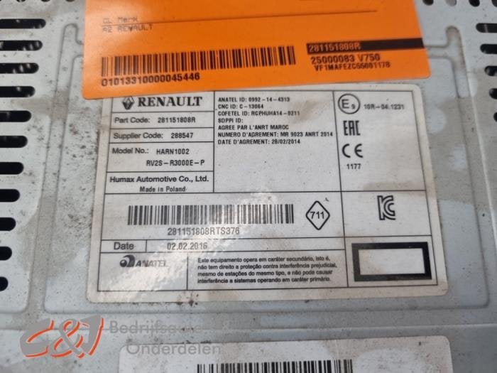 Radio van een Renault Master, Gebruikt, -, Renault, -