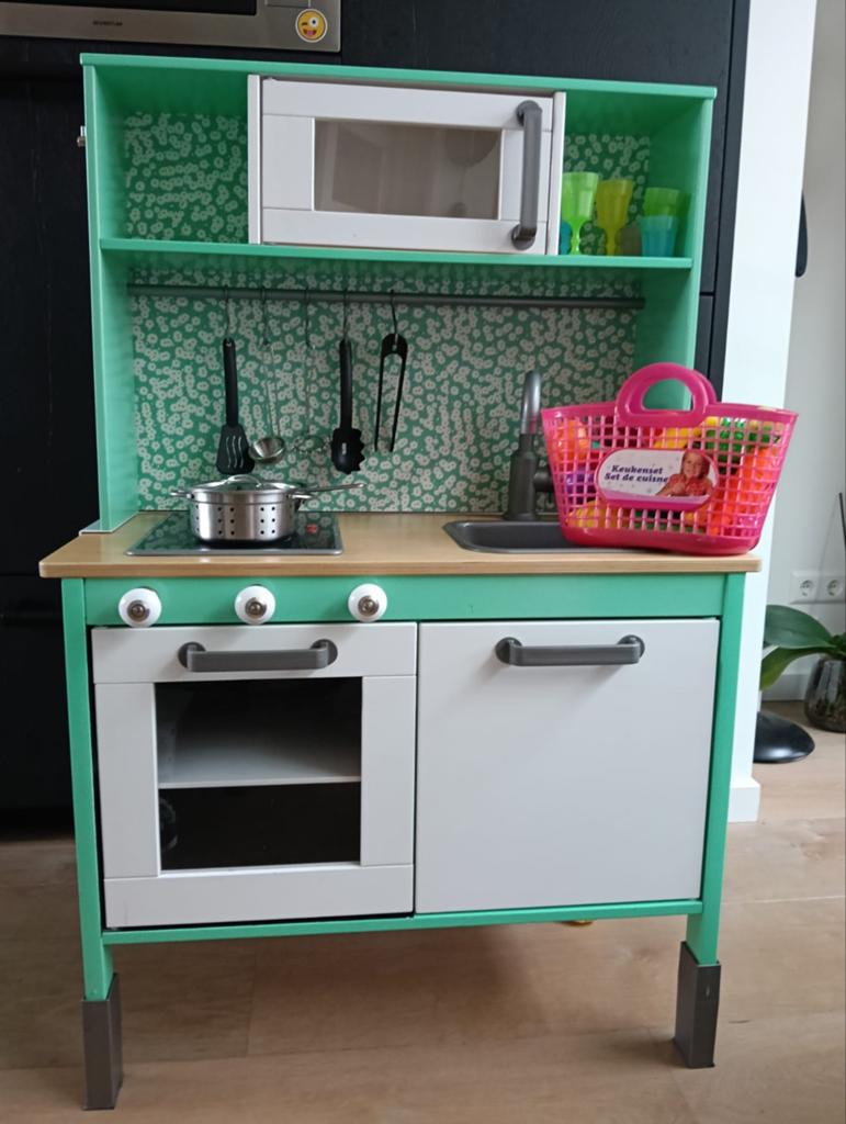 Speelkeuken, Ophalen