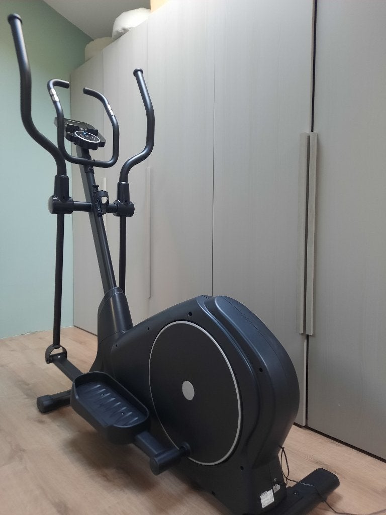 Professionele Tunturi Crosstrainer, Sport en Fitness, Ophalen, Benen, Zo goed als nieuw, Crosstrainer