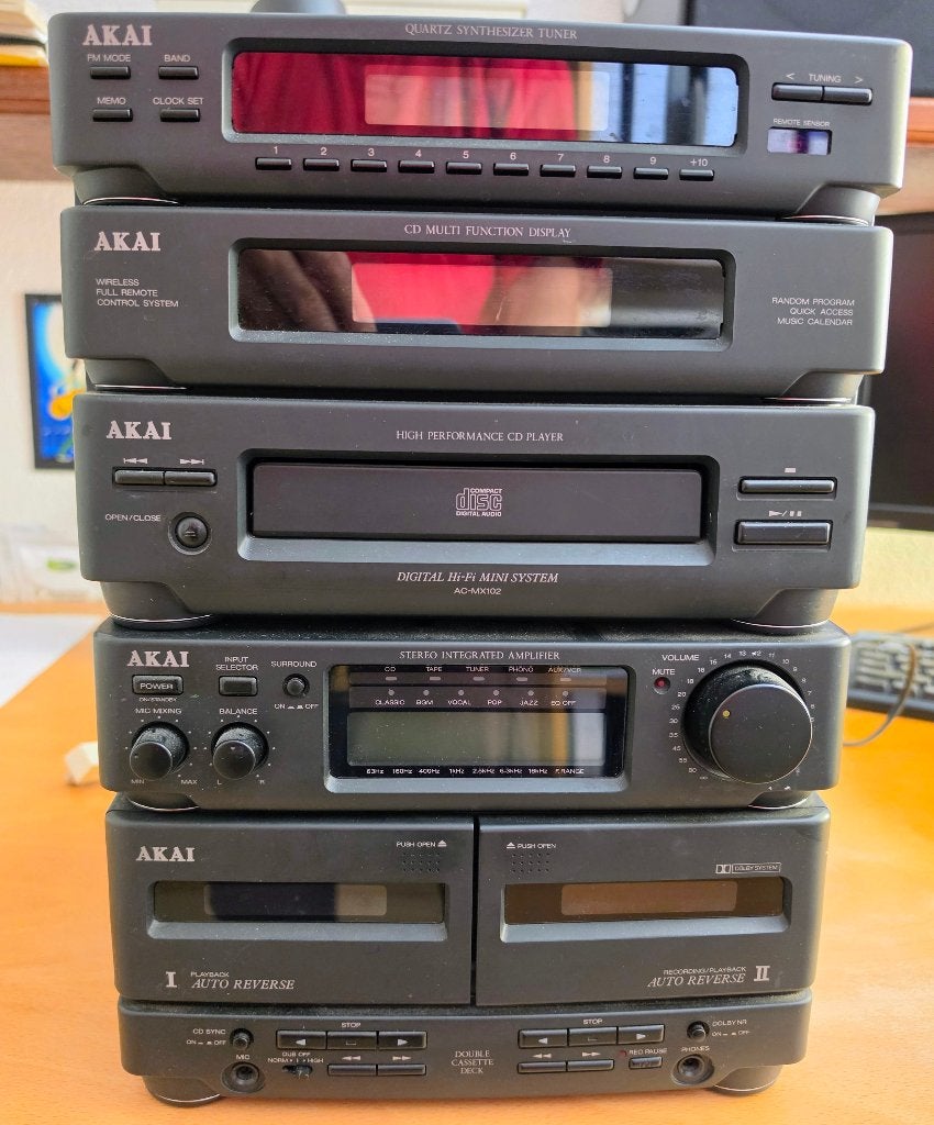 Akai Stereoset - CD, Cassette, Tuner en Versterker, Ophalen, Gebruikt, Tuner of Radio, Losse componenten