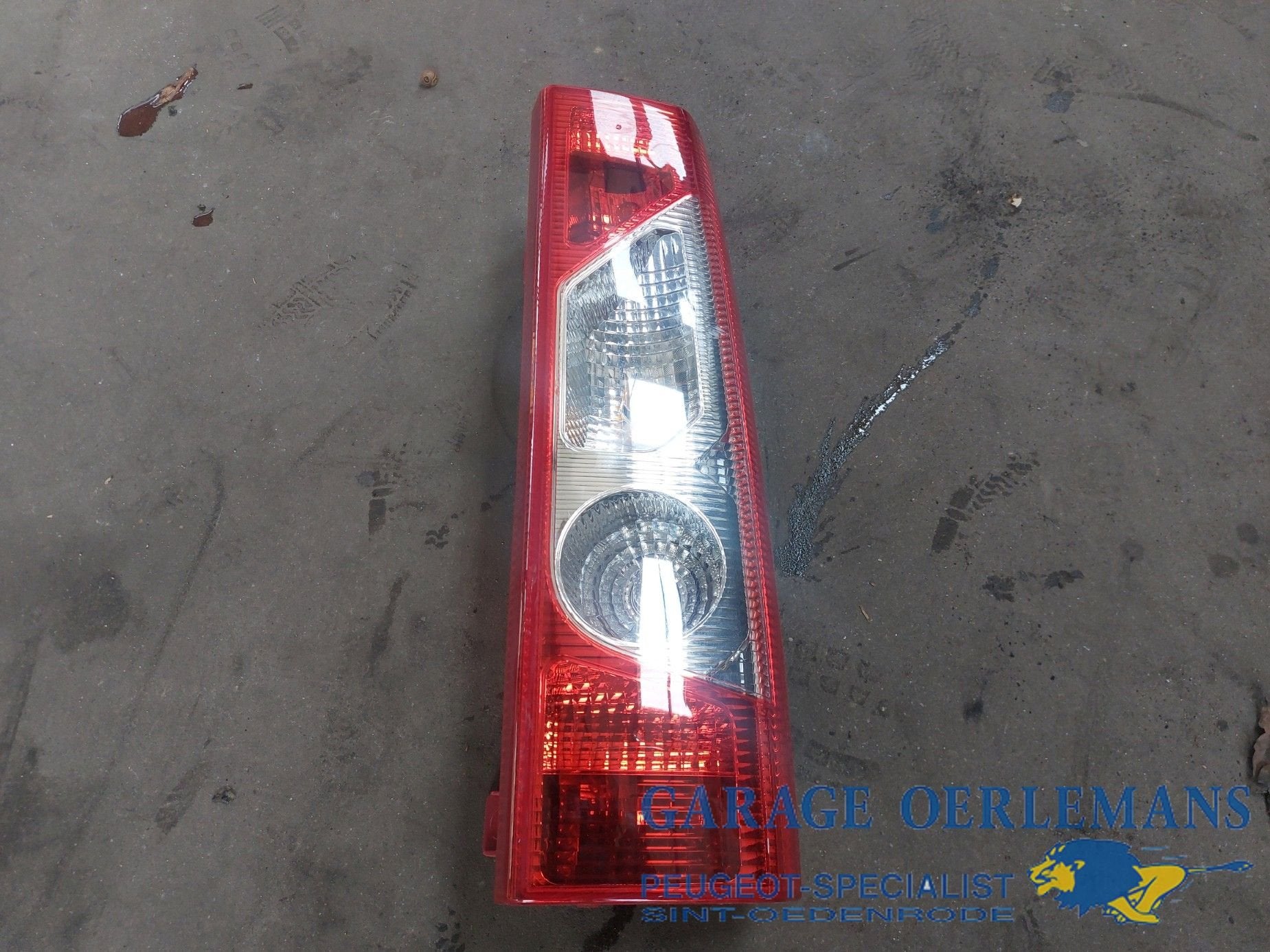 achterlicht rechts peugeot expert 2014, 1400455780, Gebruikt, -, -, ARN erkend