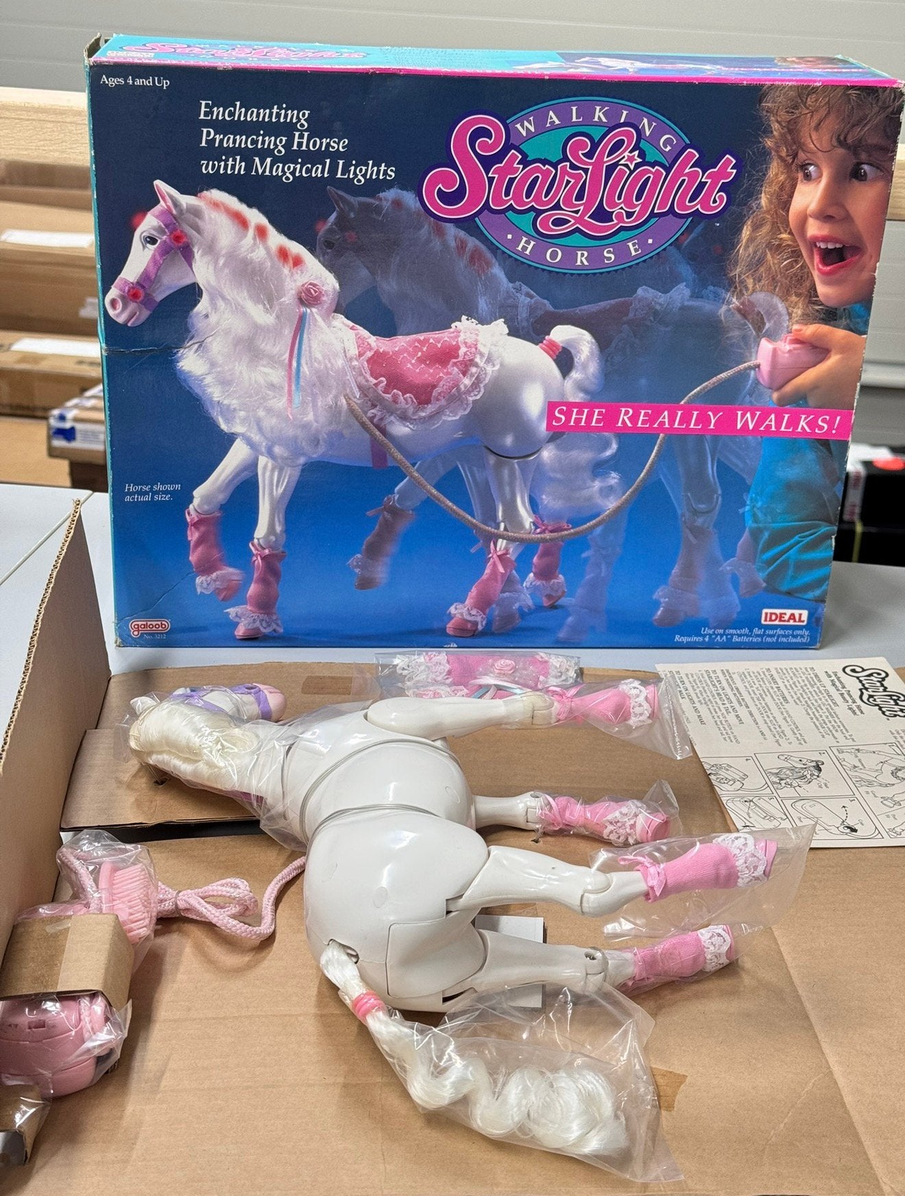 Walking Starlight Horse Galoob - 1992 NIEUW in doos Paard, Nieuw, Ophalen of Verzenden, H, H