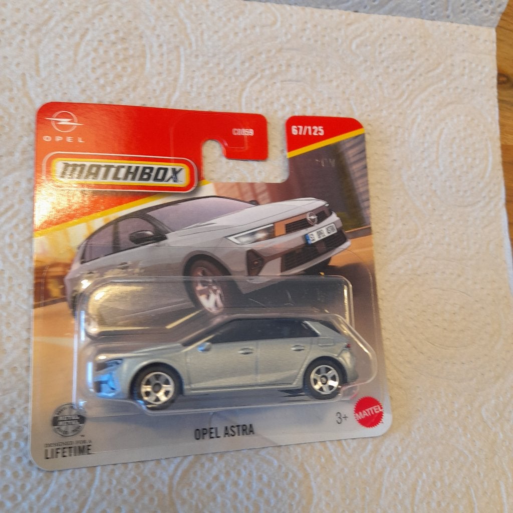 Matchbox Opel Astra Silver, Ophalen of Verzenden, Nieuw, Auto