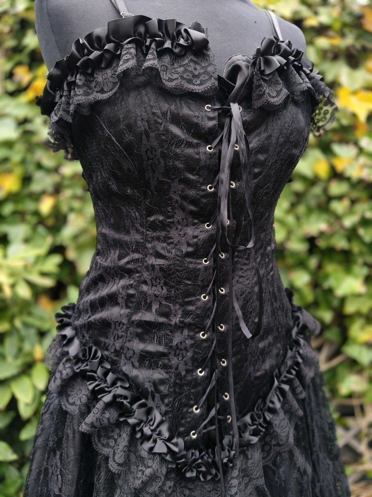 Prachtige corset jurk, Kleding | Dames, Jurken, Ophalen of Verzenden, Zo goed als nieuw, Maat 36 (S), Onder de knie