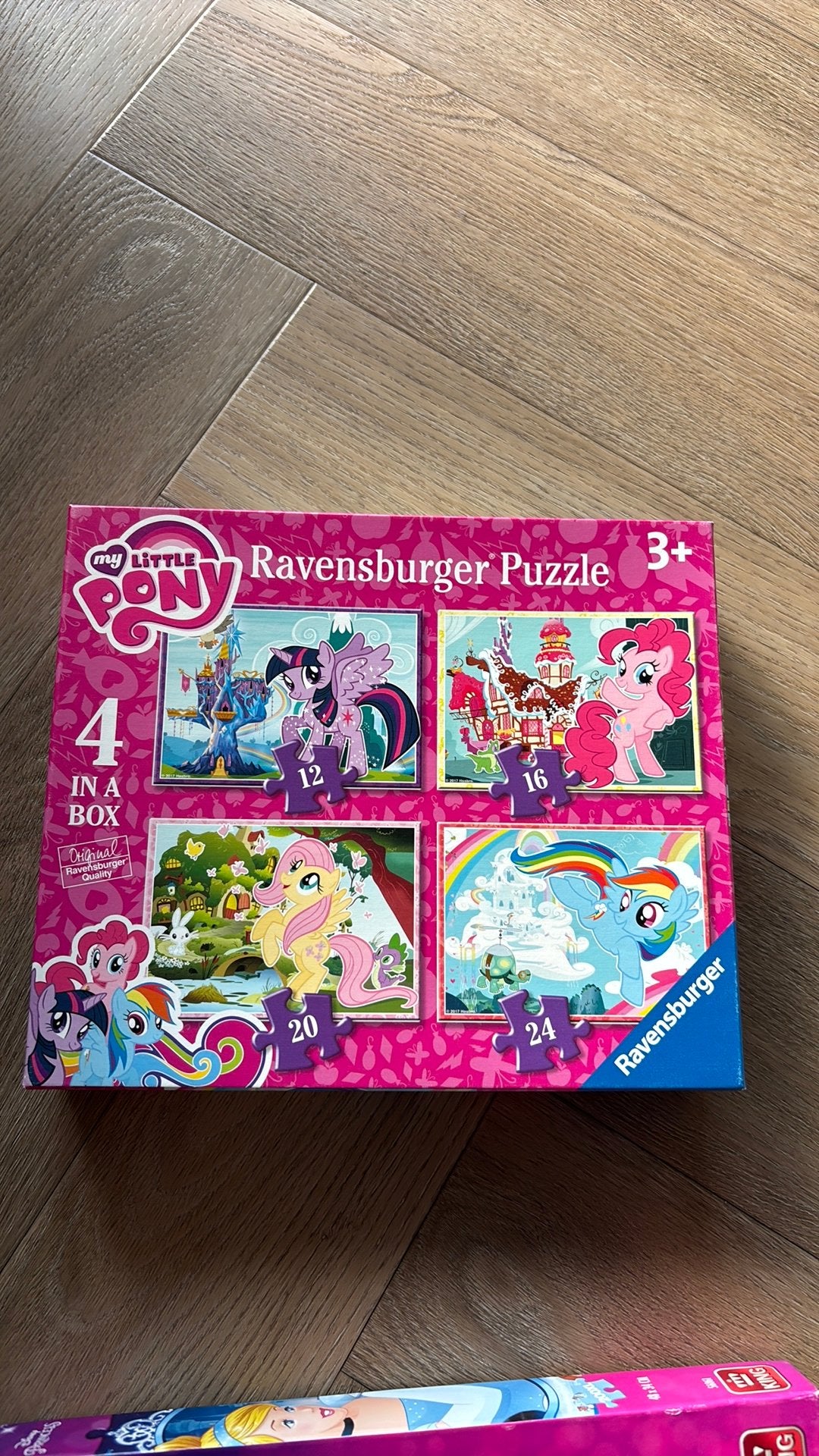 Puzzel 4x my little pony, Ophalen, 10 tot 50 stukjes, Zo goed als nieuw