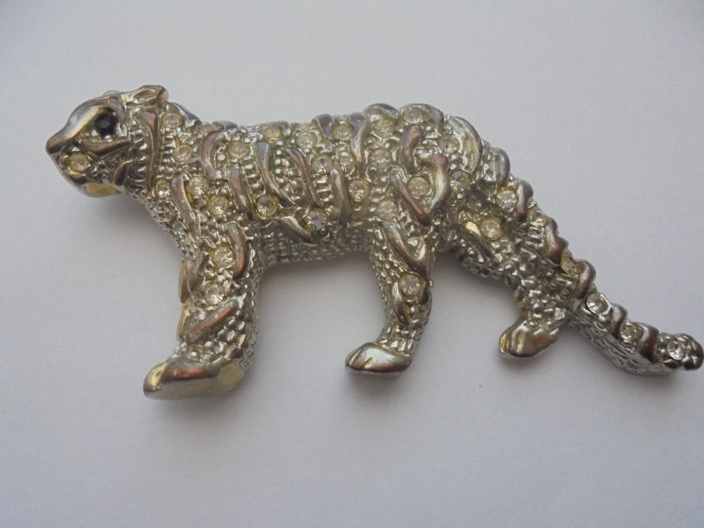 Vintage broche tijger zilverkleur, Overige materialen, 4 tot 7 cm, Ophalen of Verzenden, Zo goed als nieuw