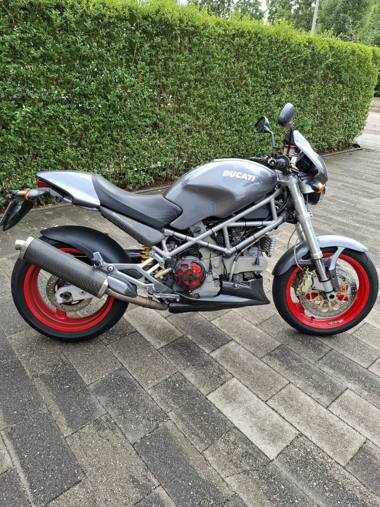 Ducati Monster 1000 S ie in Senna livery, Motoren, Occasion, Motorrijbewijs A, Particulier, Handgeschakeld