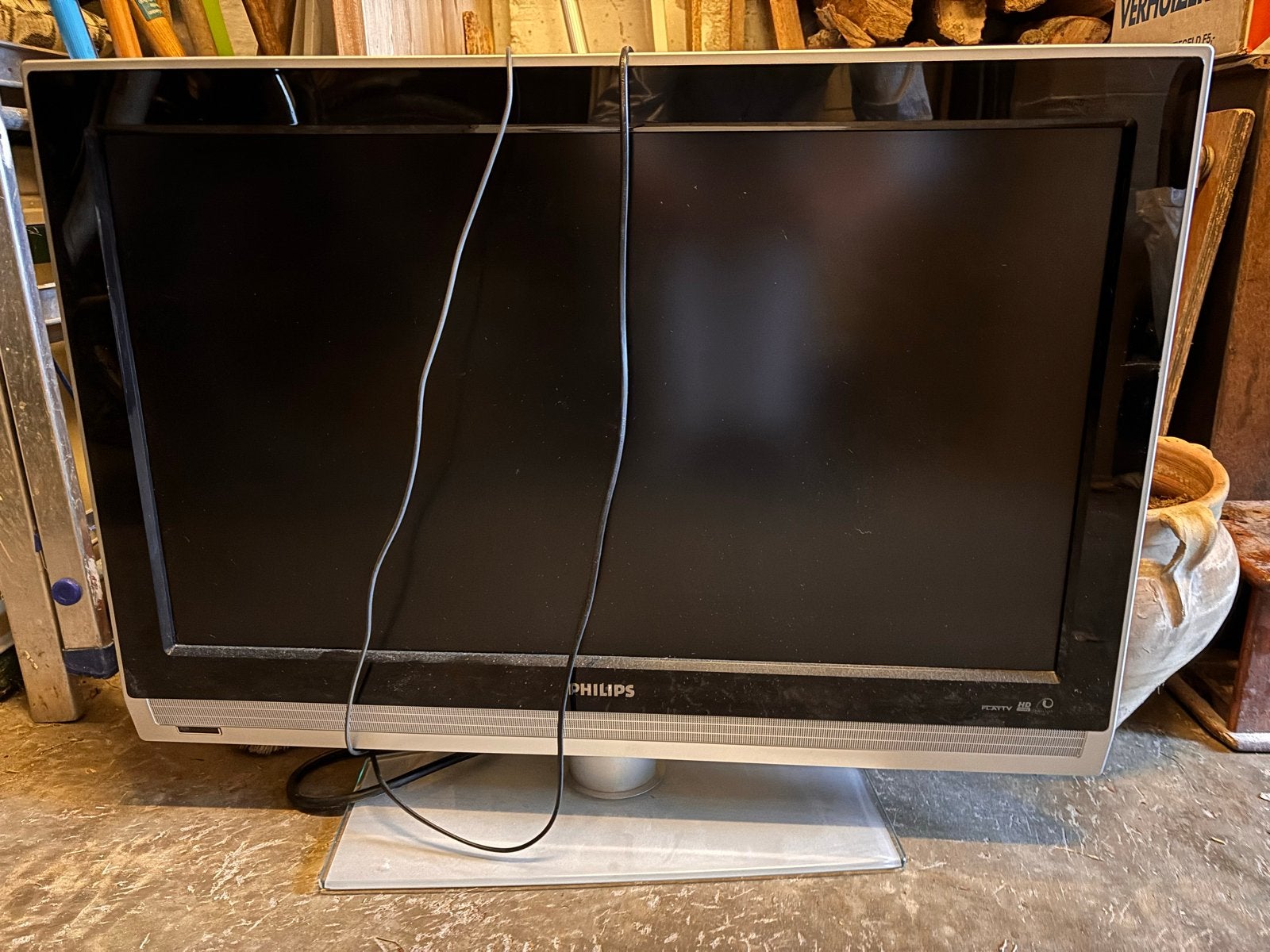 Philips Ambilight TV - 80cm breed, 62cm hoog, Ophalen, Gebruikt, 80 tot 100 cm, Philips