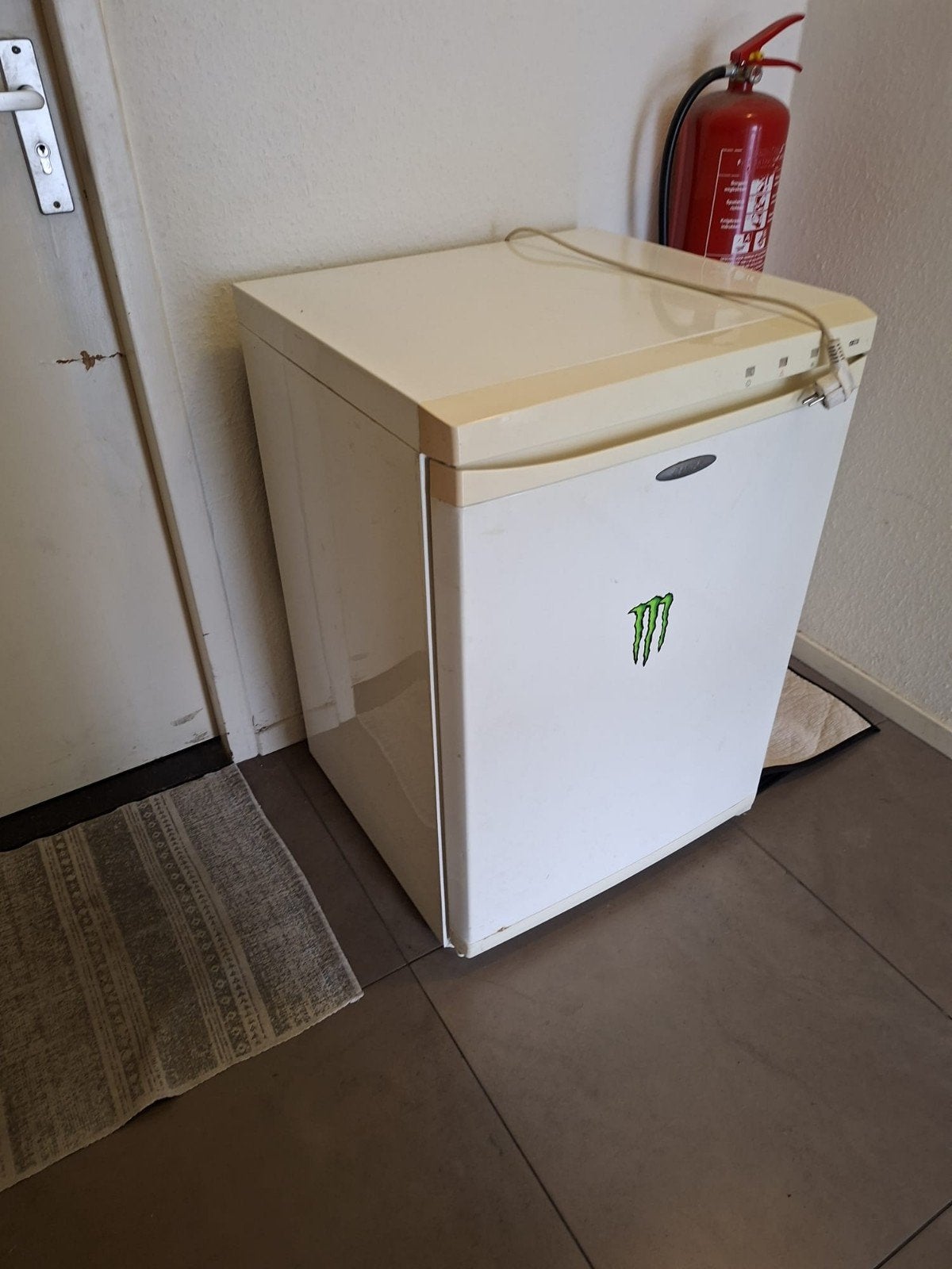 Vriezer met 3 lades - Compact en handig, Gebruikt, Minder dan 60 cm, Ophalen of Verzenden, Vrijstaand