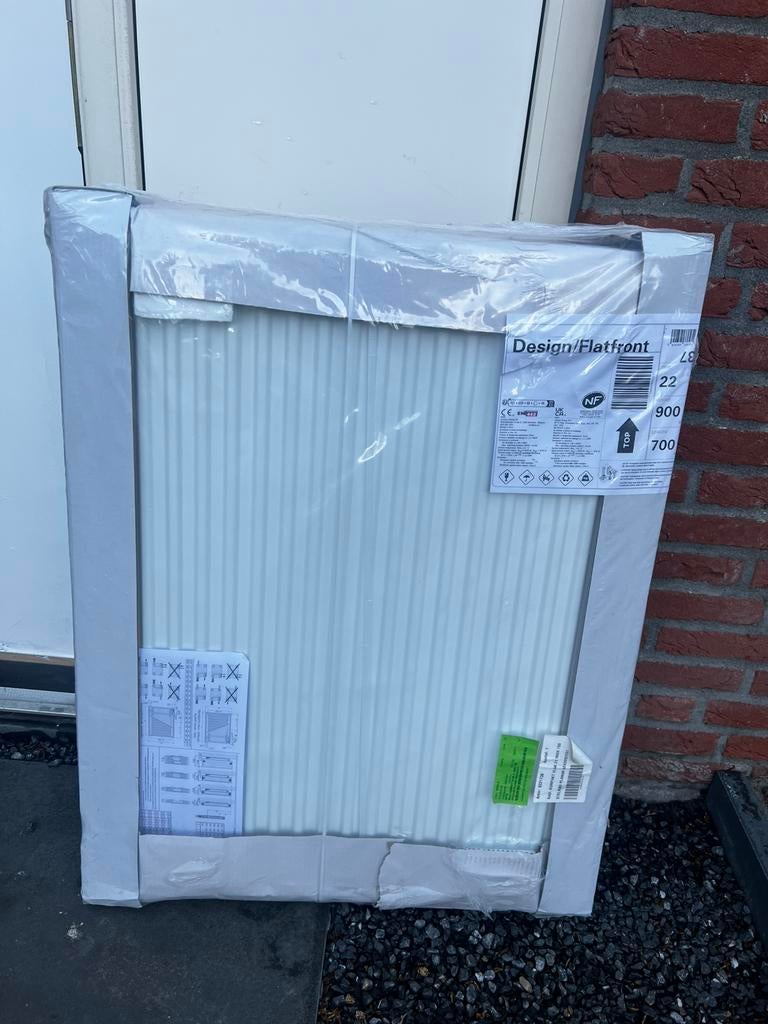 NIEUW: Stelrad Radiator Flatfront - 900x700mm, Ophalen, Radiator, Nieuw, 60 tot 150 cm