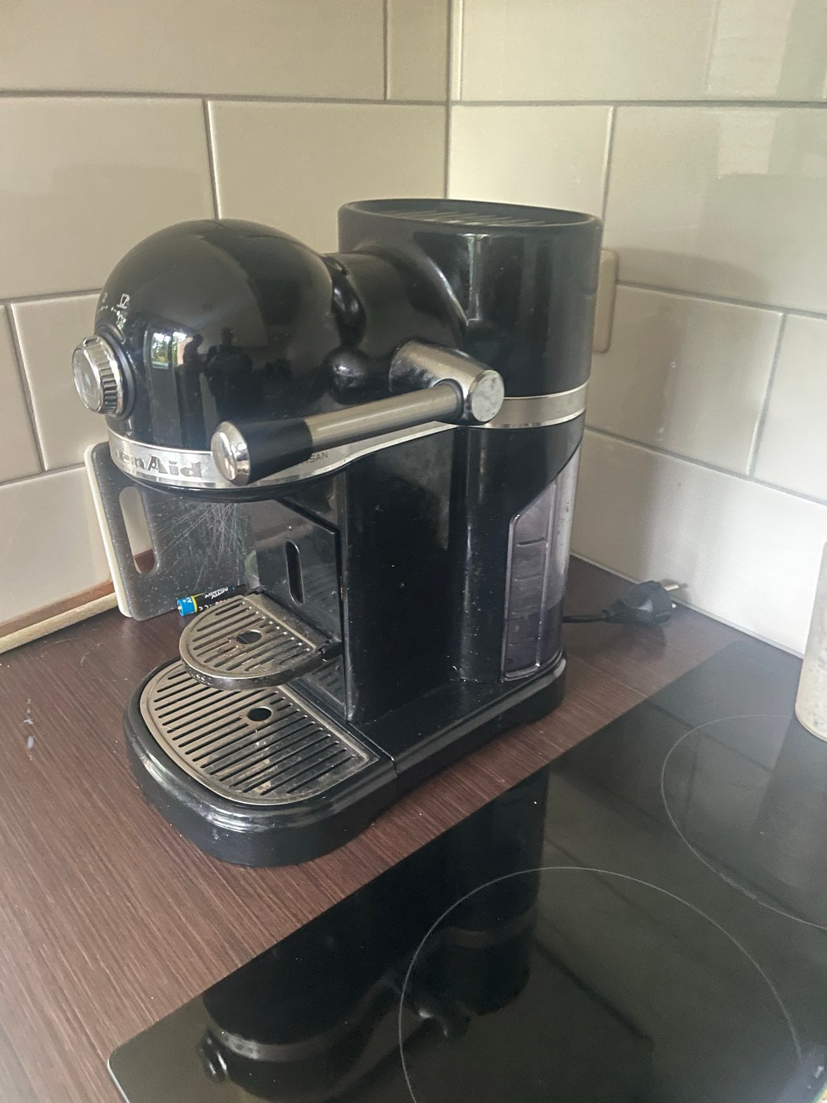 KitchenAid Nespresso Koffiemachine - Zwart, Koffiepads en cups, Gebruikt, Espresso apparaat, Ophalen of Verzenden