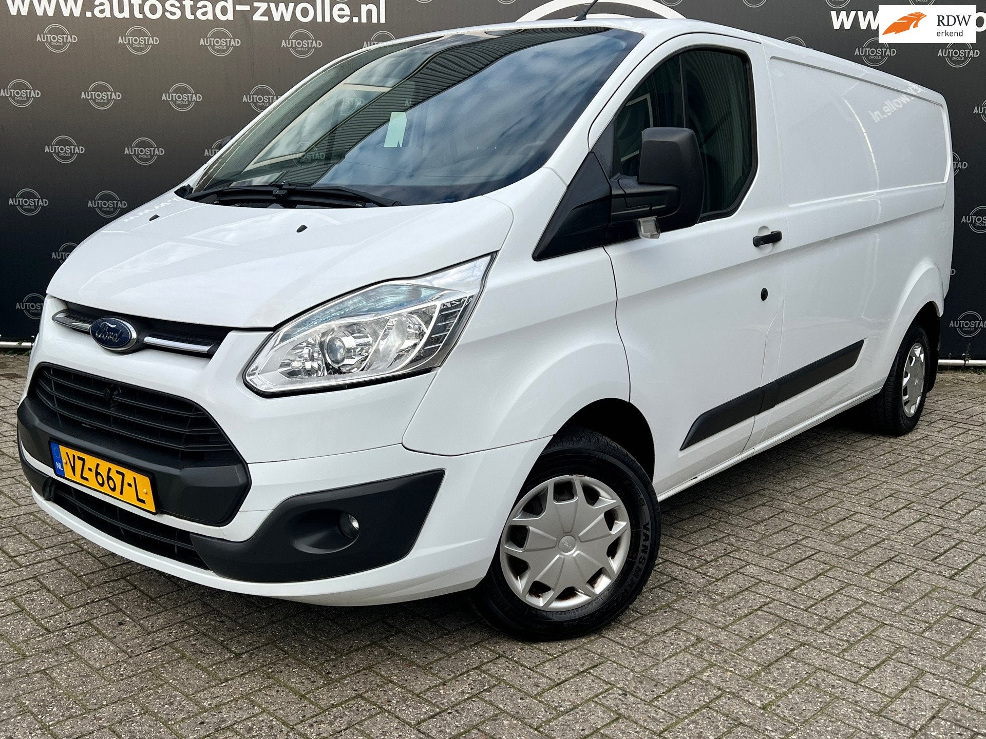 Ford Transit 290 2.2 TDCI L2H3 Ambiente MARGE! / 3 Zits / AP, Voorwielaandrijving, Euro 5, 4 cilinders, 1848 kg