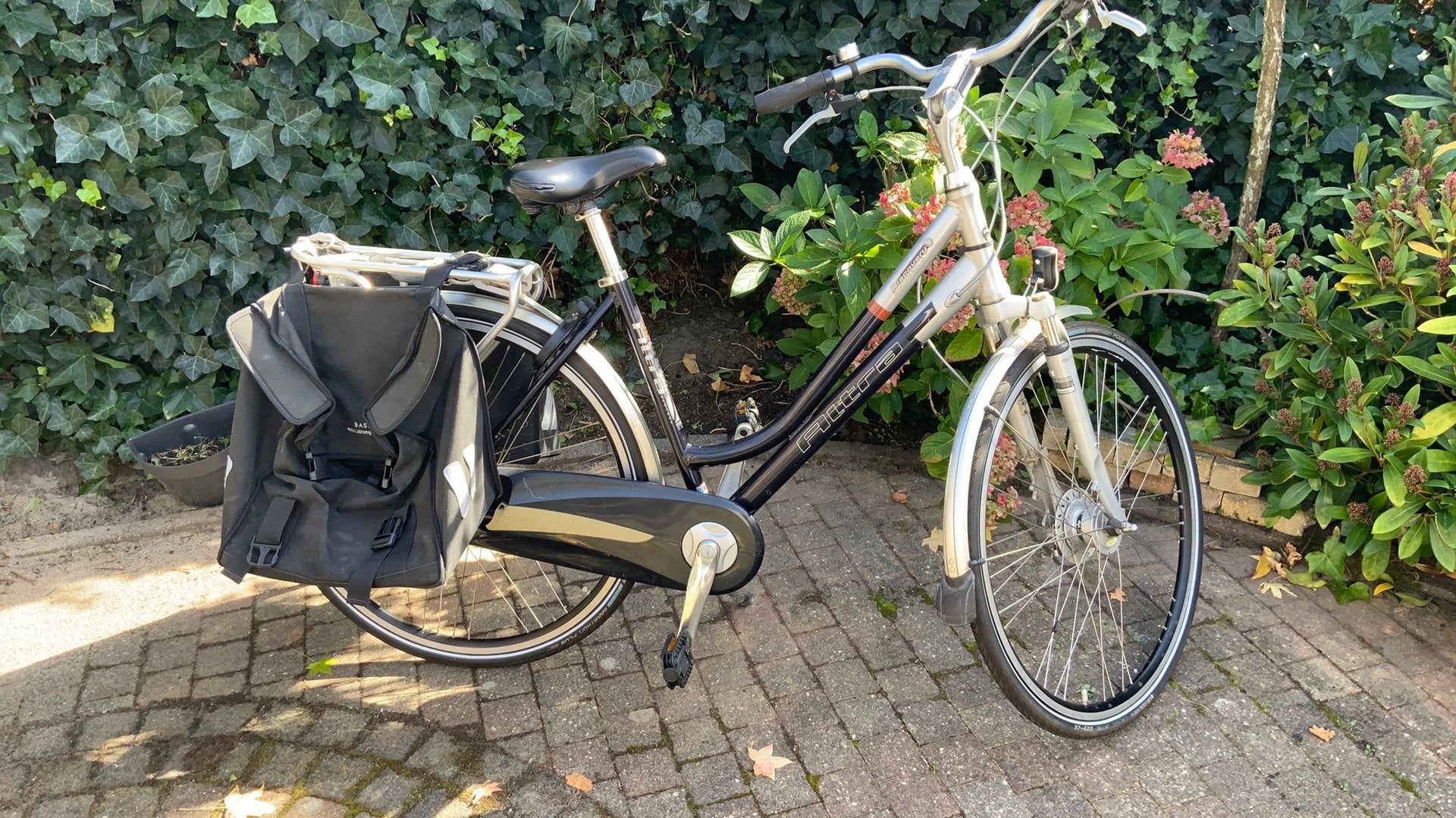 Gebruikte fiets zonder stang blauw/zilver, Gebruikt, 47 tot 50 cm, Versnellingen, Trommelrem