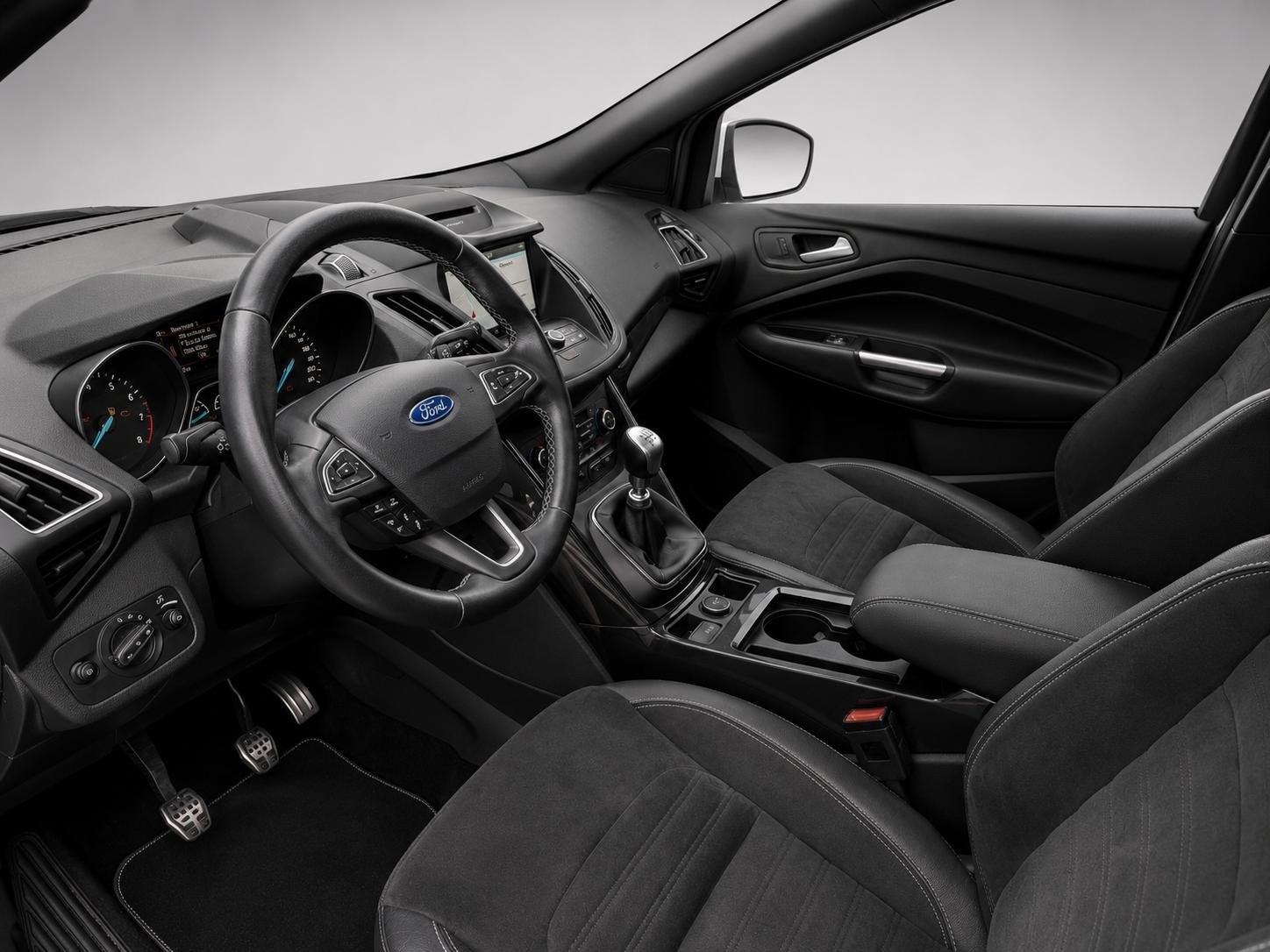 Ford Kuga 1.5 ST Line|ACC|Pano|Trekhaak|Keyless| Camera|Navi, Euro 6, 4 cilinders, Leder en Stof, Origineel Nederlands