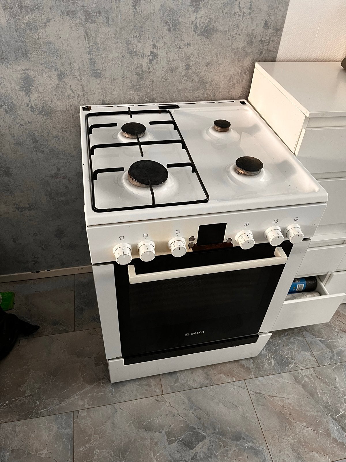 Bosch gasfornuis met oven - Gebruikt, Ophalen, Gebruikt, Hete lucht, 60 cm of meer