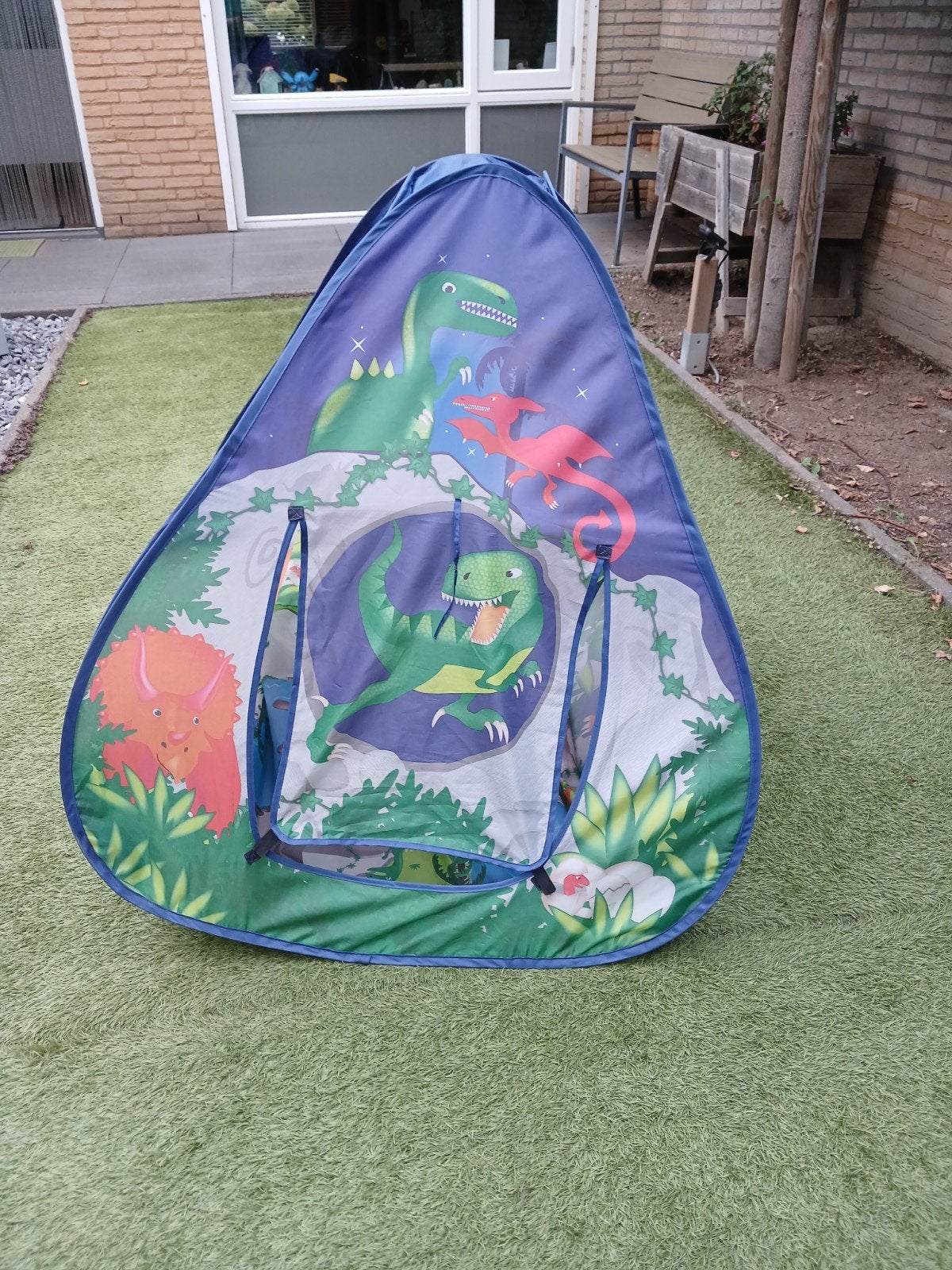 Dino speeltent voor kinderen, Ophalen