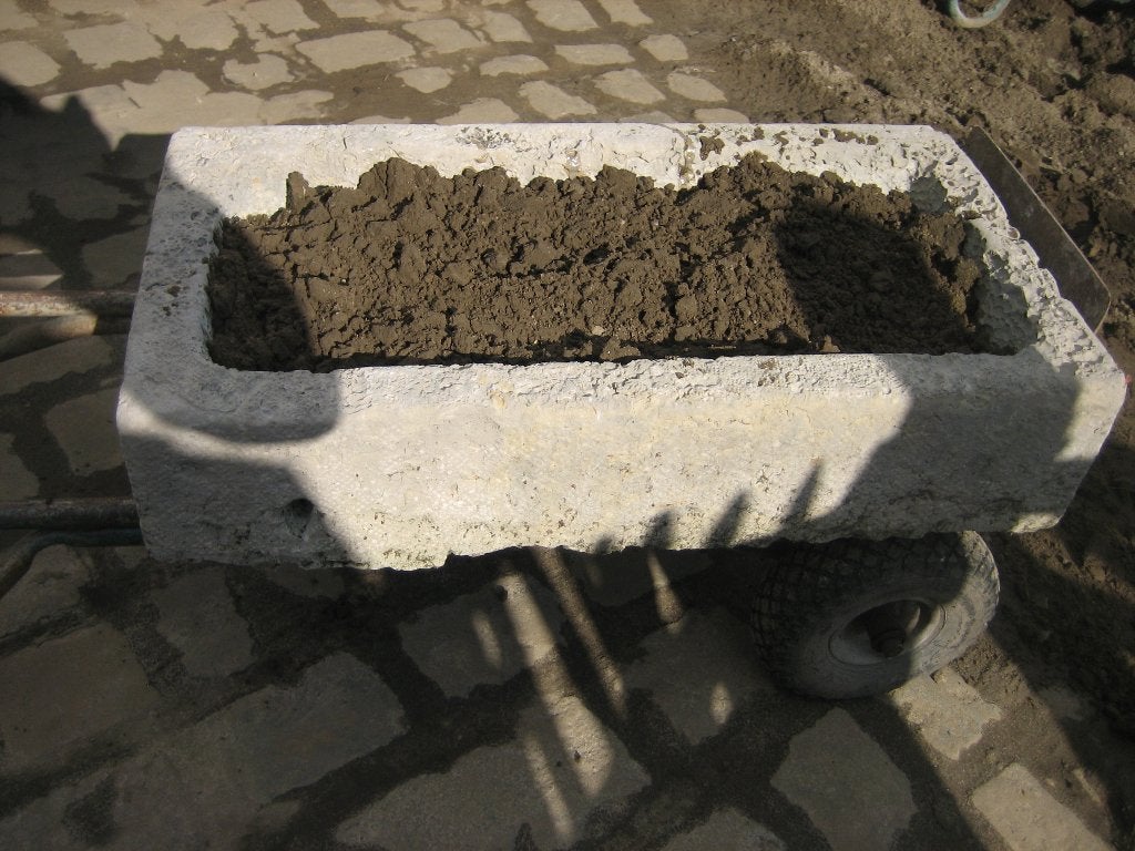 oude franse hardstenen bloembak,plantenbak, Ophalen, Gebruikt