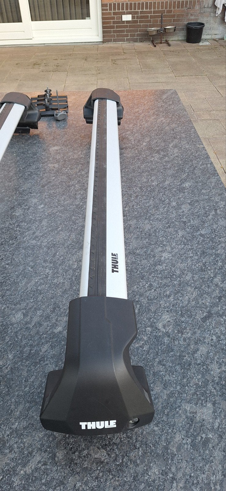 Thule wingbar dakdragerset voor opel astra, Ophalen of Verzenden, Gebruikt