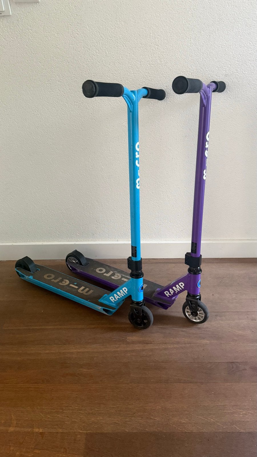 1x Micro Stunt Step Ramp - Paars - Set van 2 stuks, Fietsen en Brommers, Ophalen of Verzenden, Gebruikt, Overige typen