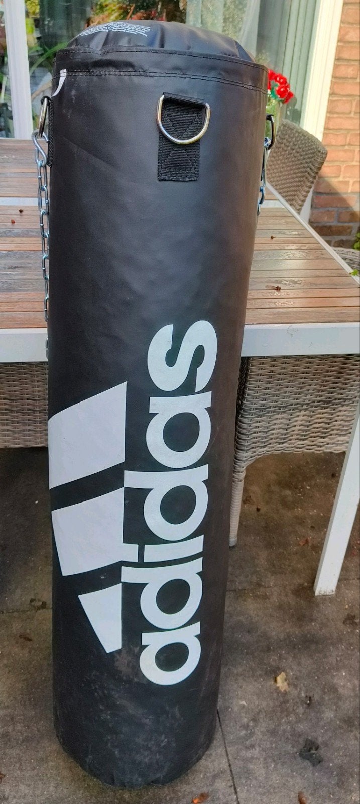 Adidas Bokszak met kettingen en handschoenen., Ophalen, Gebruikt, Bokszak