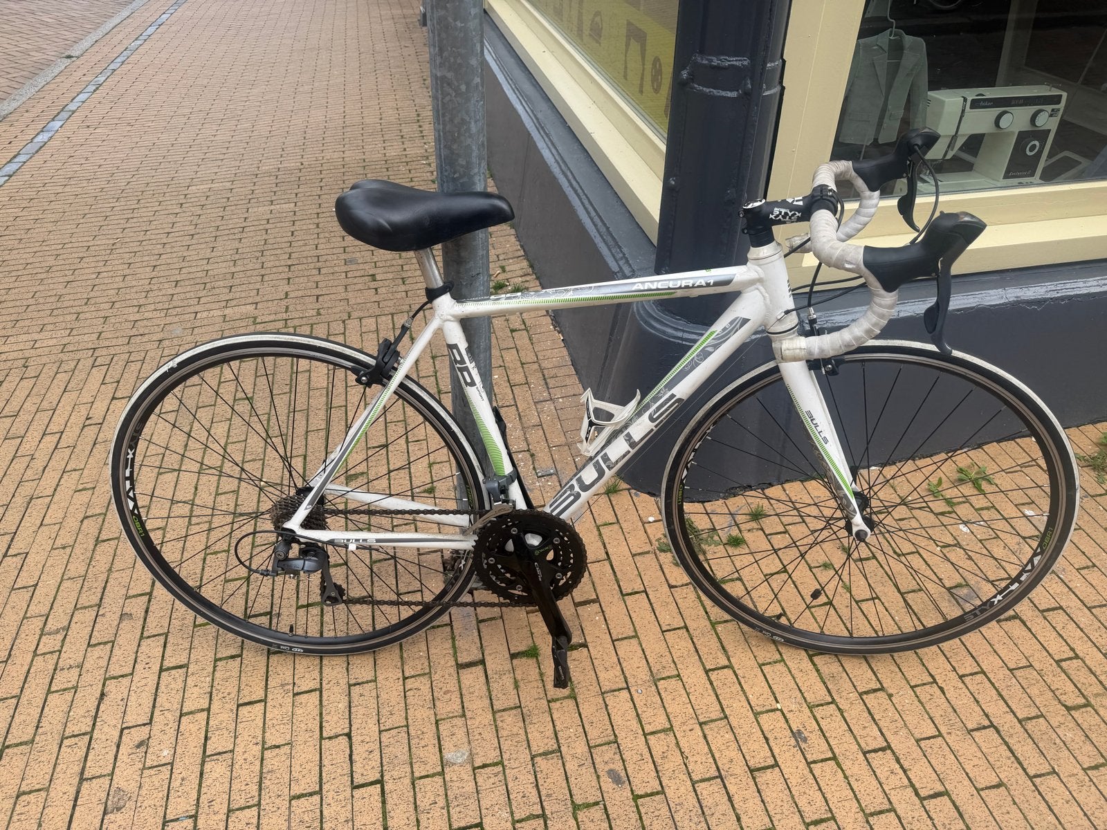 Bulls racefiets - Wit/Groen, 28 inch, Gebruikt, Aluminium, 49 tot 53 cm