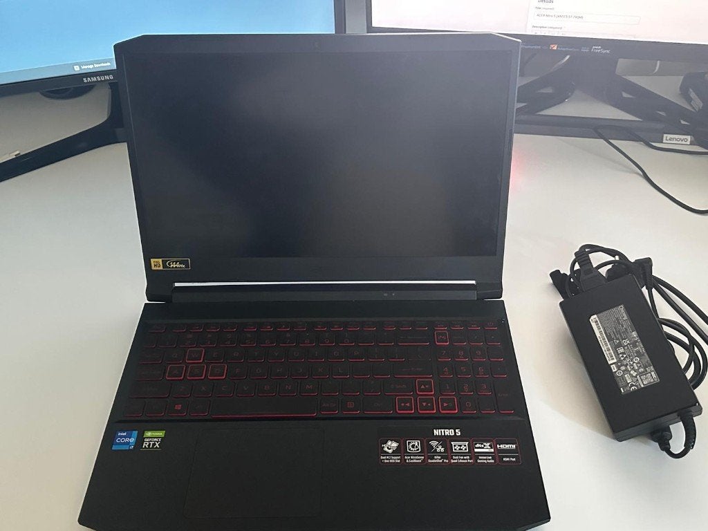 Gaming laptop - ACER Nitro 5 (AN515-57-79QM)