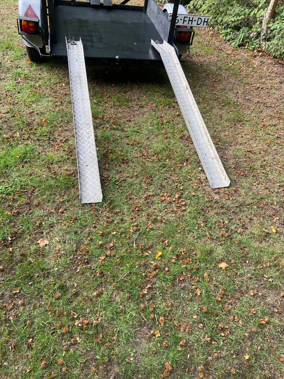 Multifunctioneel aanhangwagen, Ophalen, Gebruikt