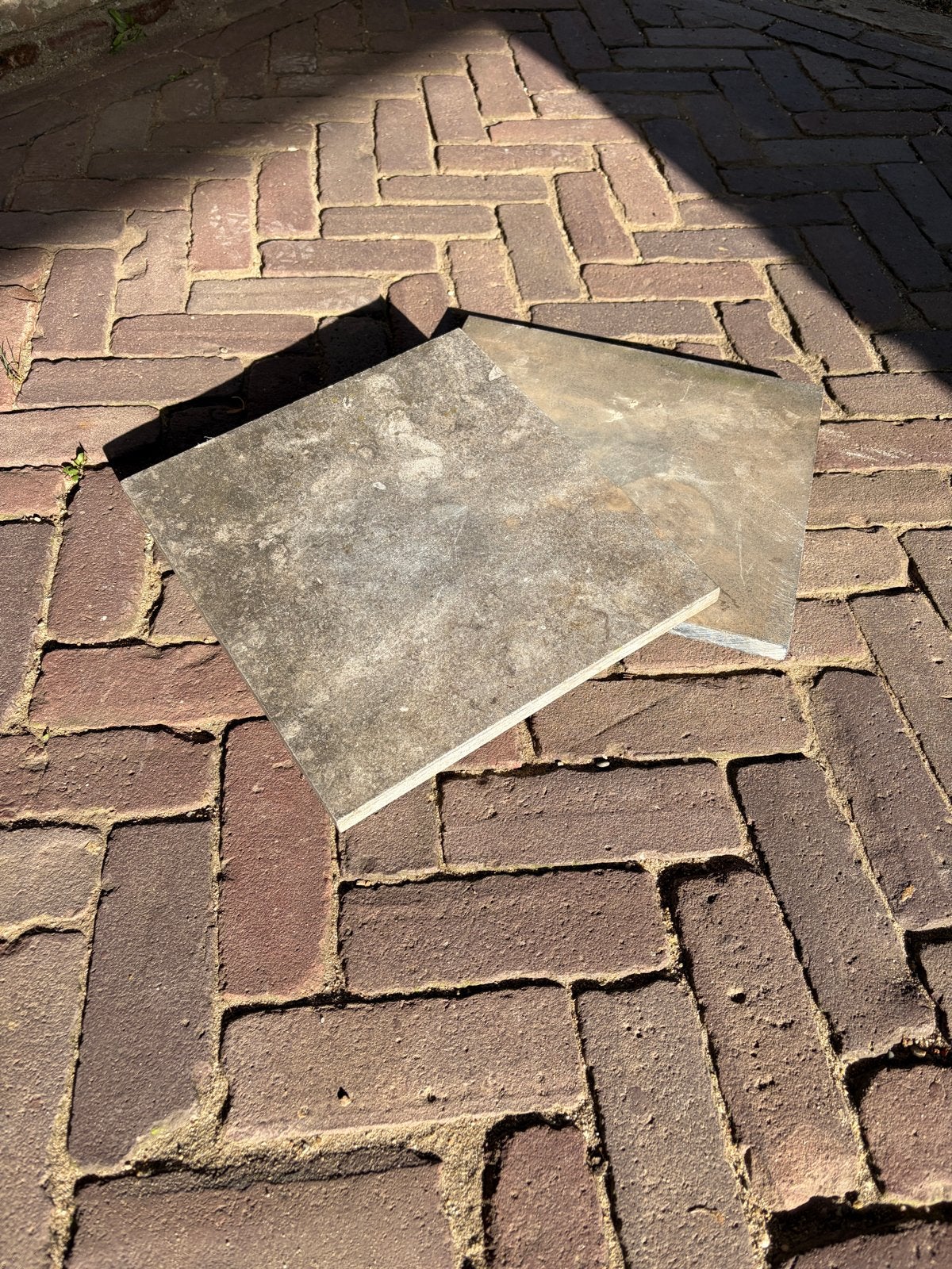 Dekplaten natuursteen 35x33cm x18mm dik, Ophalen, Gebruikt, Hardsteen, 20 tot 40 cm