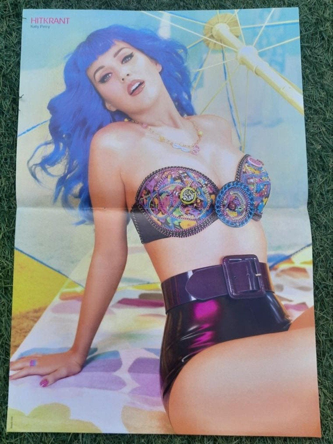 Poster 2x A4 Hitkrant 2010 Katy Perry / Inna / Kesha, Ophalen of Verzenden, Gebruikt, A1 t/m A3, Muziek