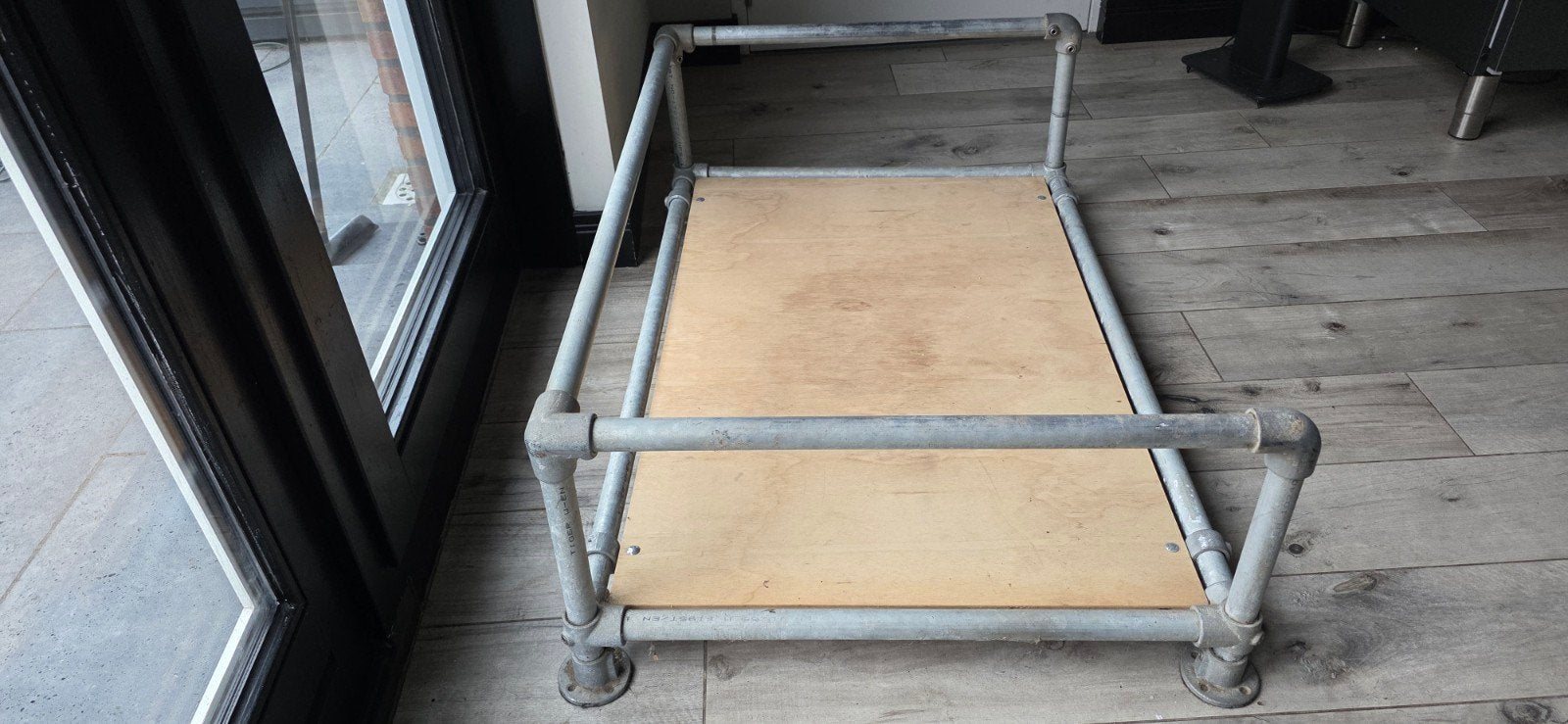 Steigerbuizen honden mand 71x110, Ophalen, Overige