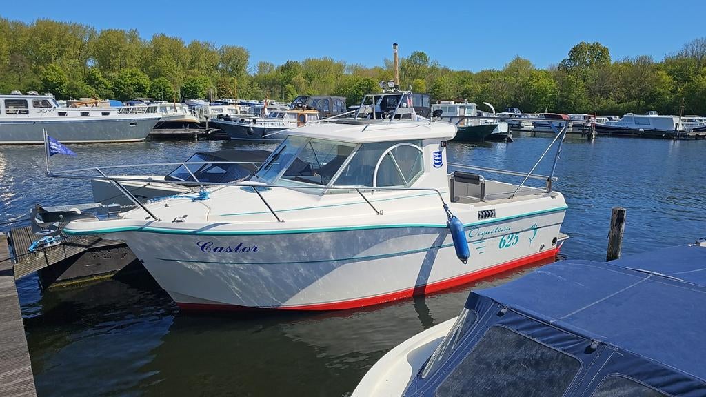 Ocqueteaw 625 visboot toerboot, Watersport en Boten, Hengelsport | Algemeen, Ophalen, Molen