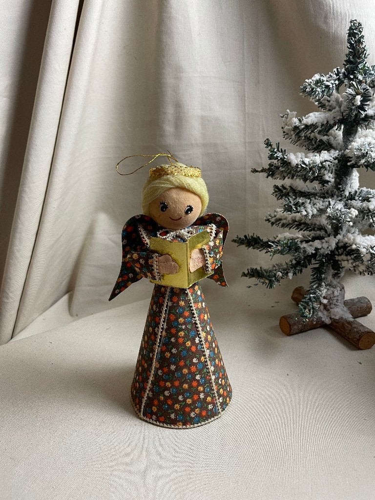 Vintage kerstengel met liedboek jaren 70, Diversen, Ophalen of Verzenden, Gebruikt