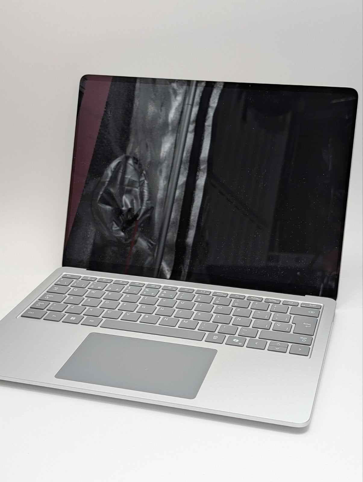 Surface laptop 7 13.8 | 96% | 256gb, Snapdragon elite, 256 GB, Qwerty, 13 inch