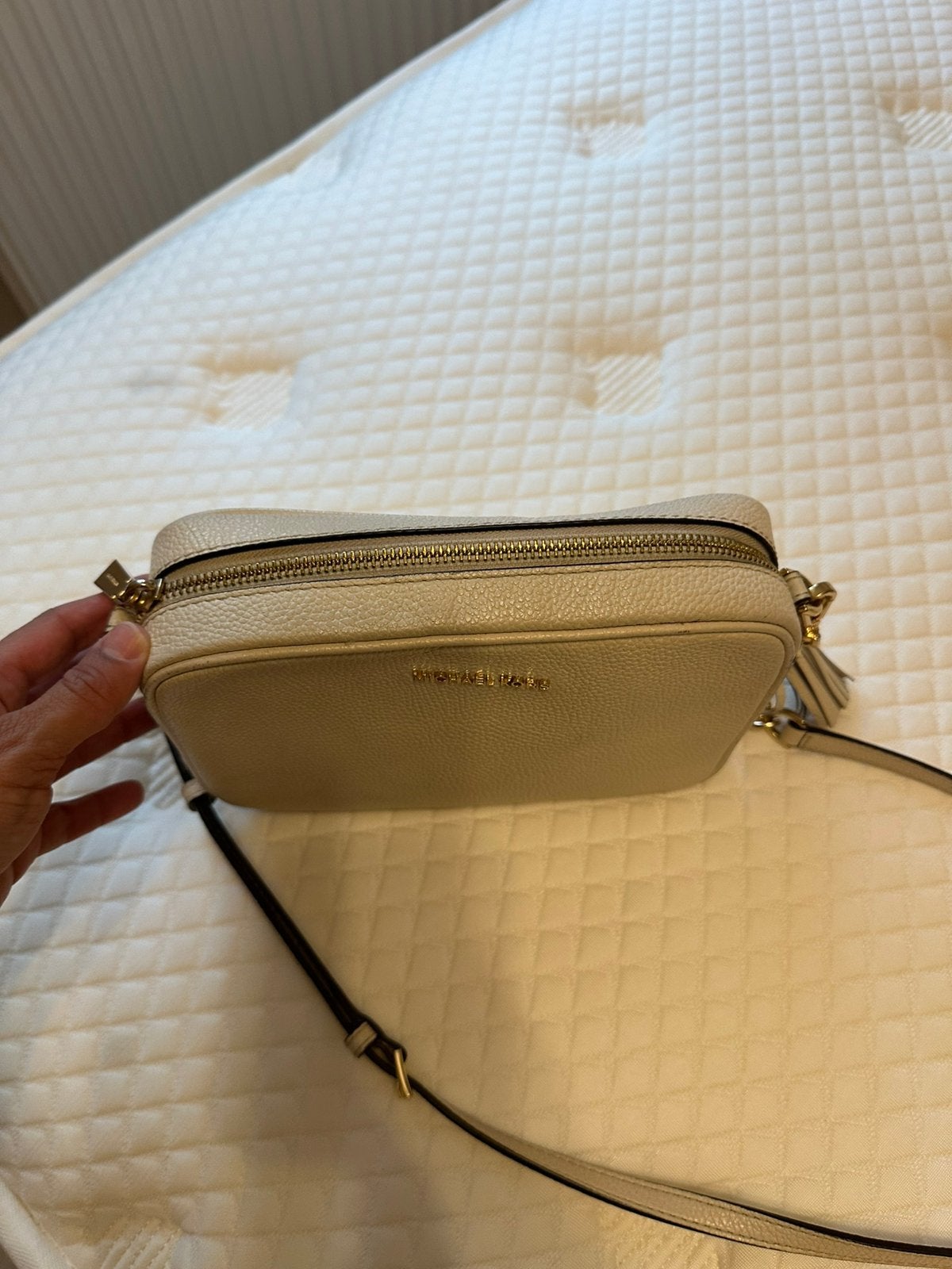 Michael kors crosby tas orgineel, Ophalen, Zo goed als nieuw, Beige, Handtas