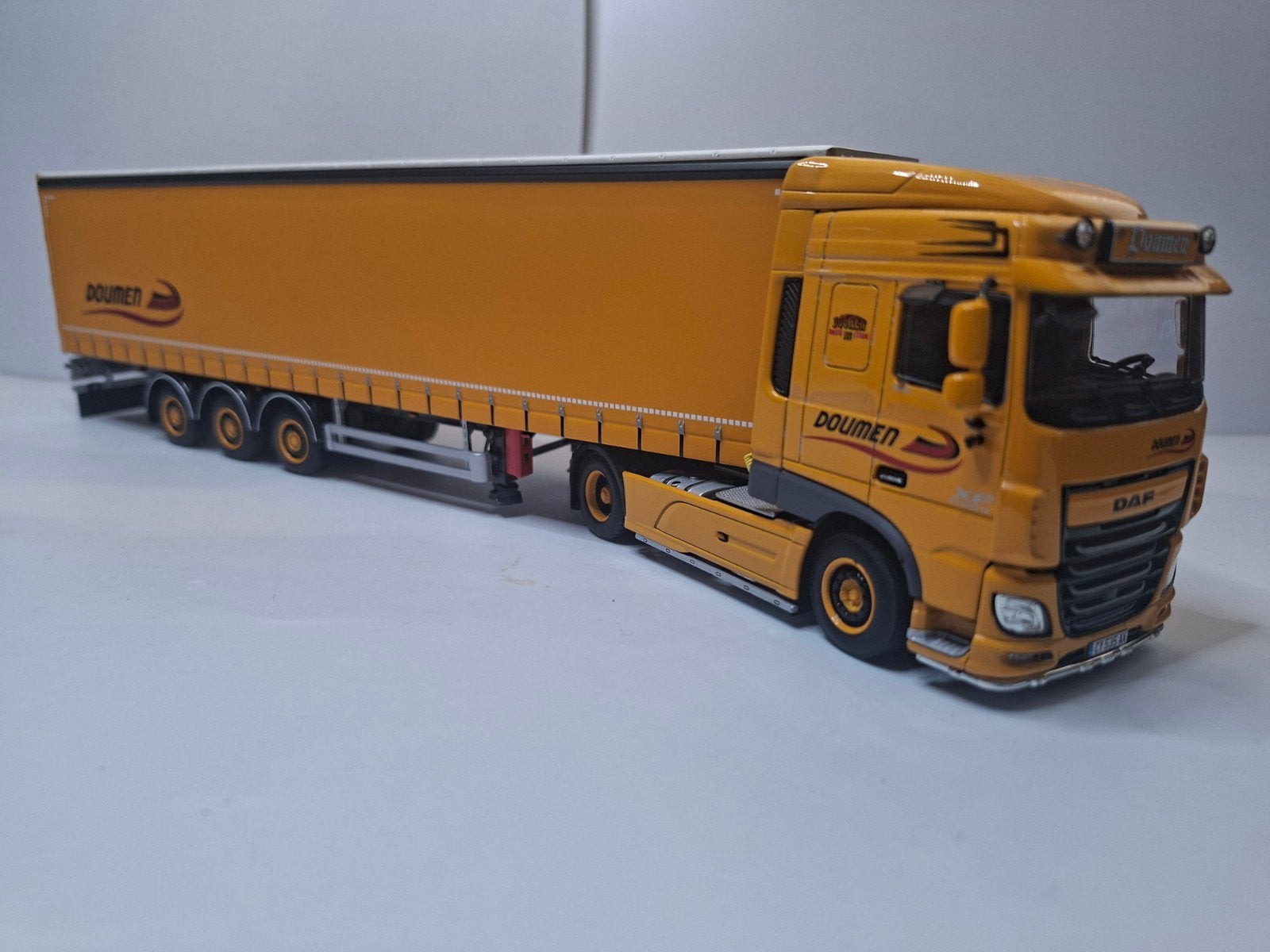 Wsi daf doumen., Ophalen, Nieuw