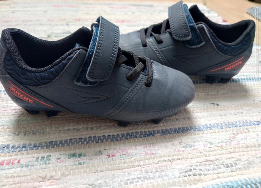 Voetbalschoenen, Maat XS of kleiner, Schoenen, Ophalen of Verzenden, Zo goed als nieuw