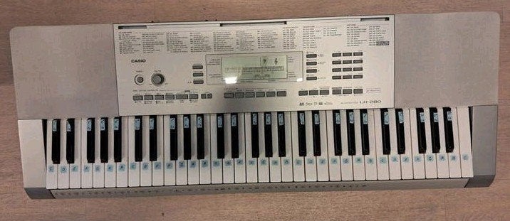 Casio LK-280 Keyboard met verlichte toetsen, Muziek en Instrumenten, Ophalen, Casio, 61 toetsen, Zo goed als nieuw